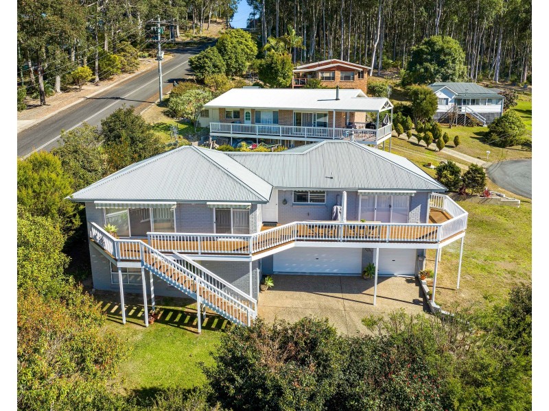 11 Inlet Place, North Narooma NSW 2546