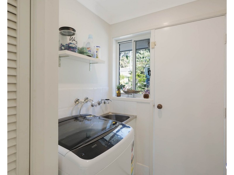 11 Inlet Place, North Narooma NSW 2546