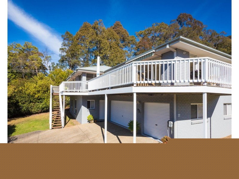 11 Inlet Place, North Narooma NSW 2546