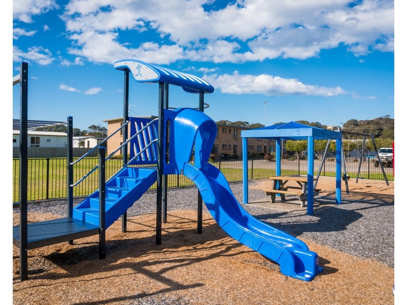3/16 MCMILLAN ROAD, Narooma NSW 2546