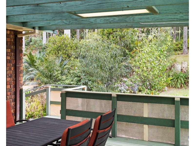 16 Fishermans Crescent, North Narooma NSW 2546