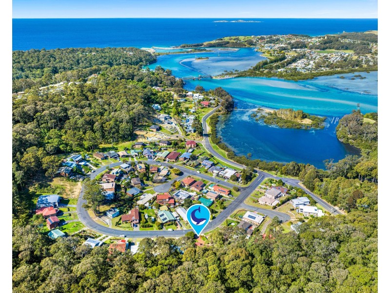 16 Fishermans Crescent, North Narooma NSW 2546
