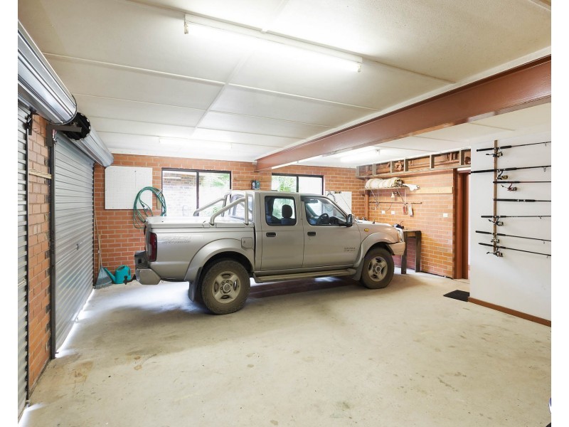 16 Fishermans Crescent, North Narooma NSW 2546