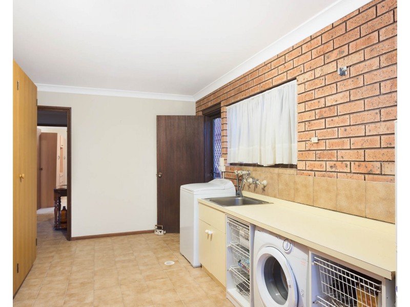 16 Sunnyside Crescent, Kianga NSW 2546