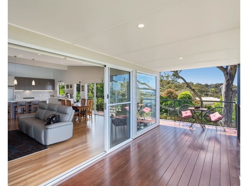 7 Hillcrest Avenue, North Narooma NSW 2546