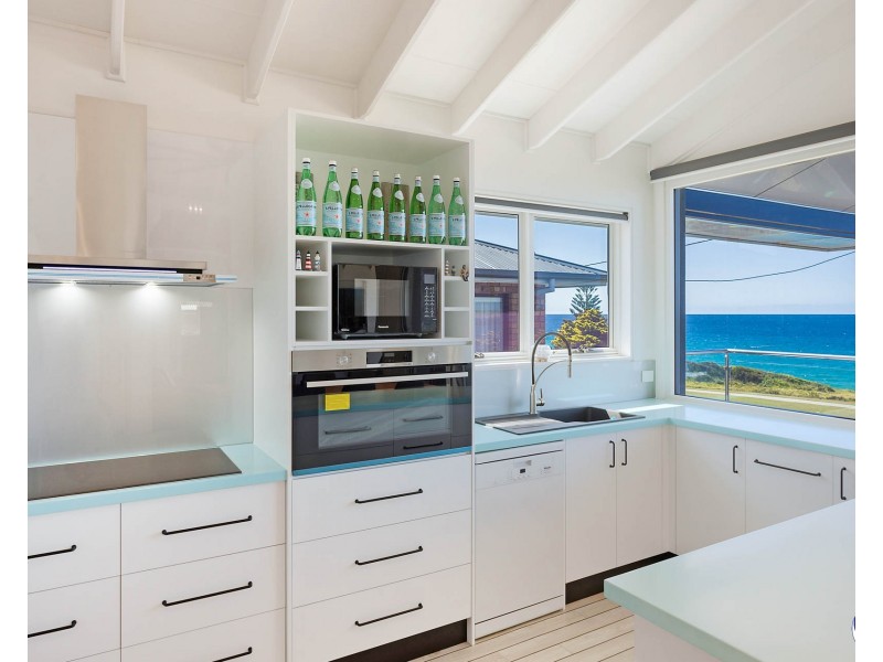 17 Dalmeny Drive, Kianga NSW 2546