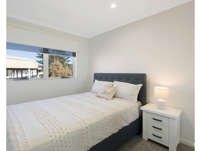 17 Dalmeny Drive, Kianga NSW 2546