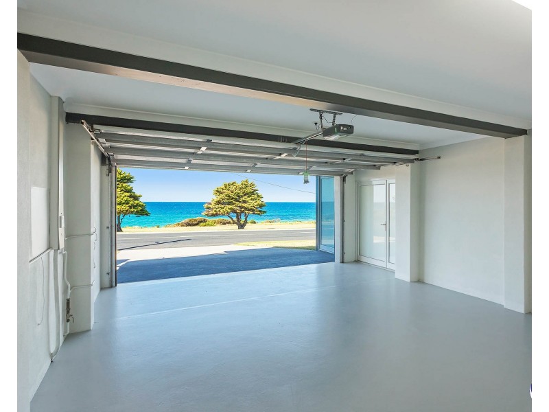 17 Dalmeny Drive, Kianga NSW 2546