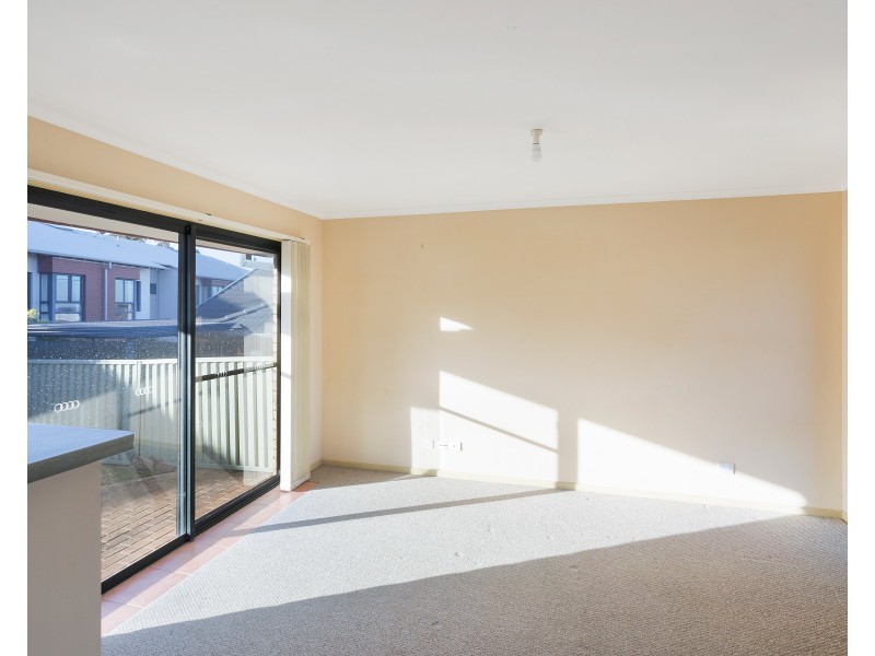 4/33 Noble Parade, Dalmeny NSW 2546