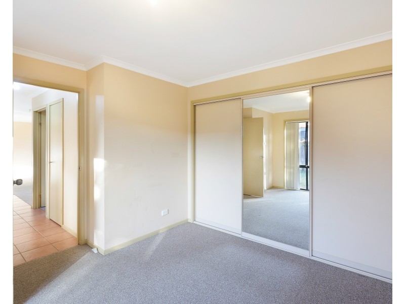 4/33 Noble Parade, Dalmeny NSW 2546