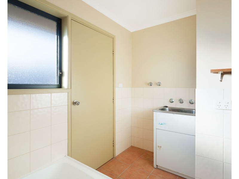 4/33 Noble Parade, Dalmeny NSW 2546