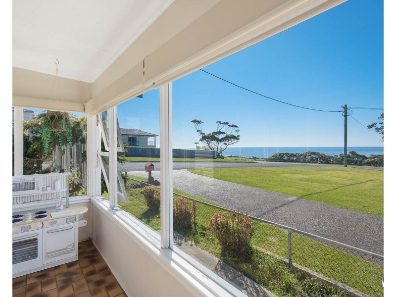 32 Tilba Street, Narooma NSW 2546