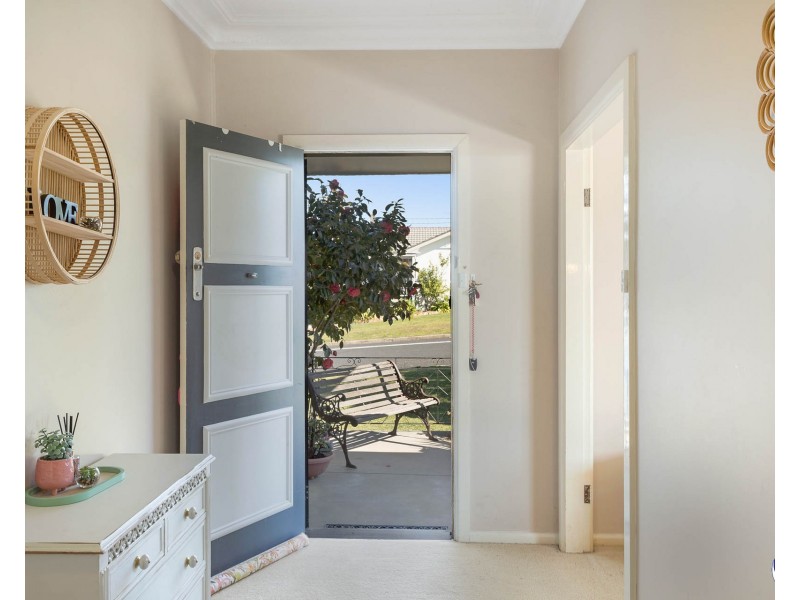 32 Tilba Street, Narooma NSW 2546