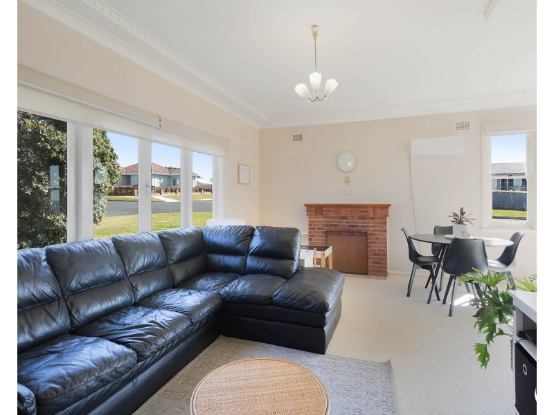 32 Tilba Street, Narooma NSW 2546