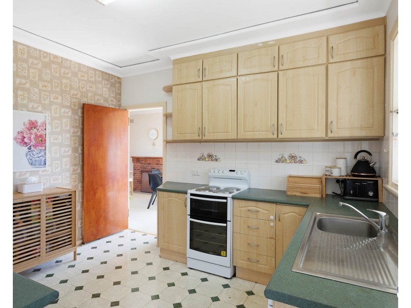 32 Tilba Street, Narooma NSW 2546