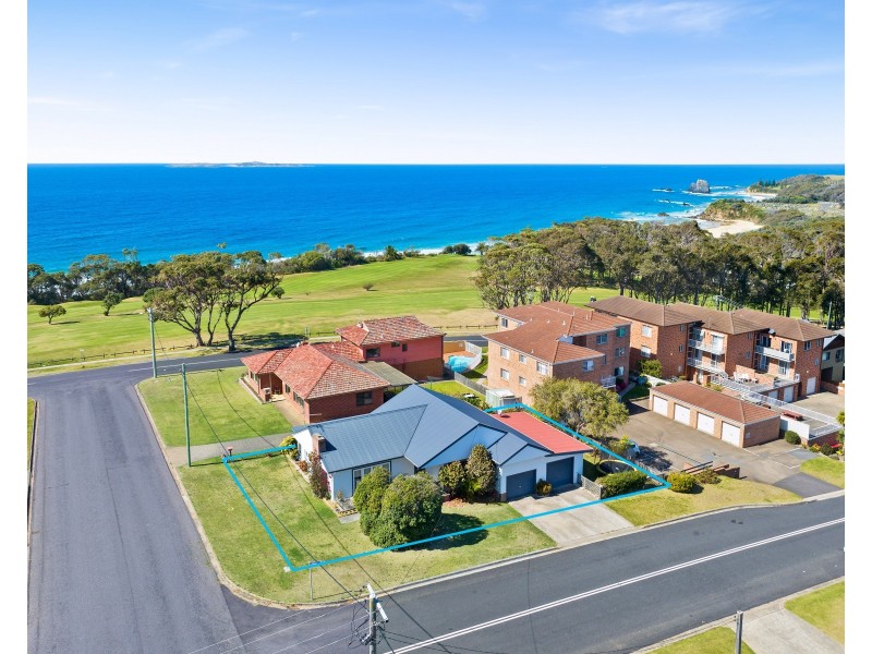 32 Tilba Street, Narooma NSW 2546