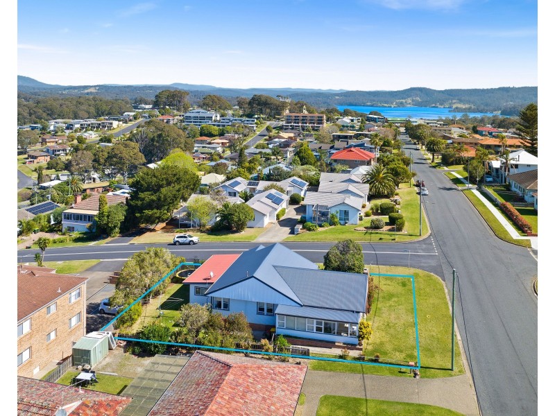 32 Tilba Street, Narooma NSW 2546