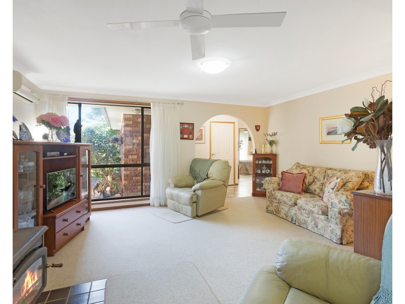 20 Sunset Boulevard, Kianga NSW 2546