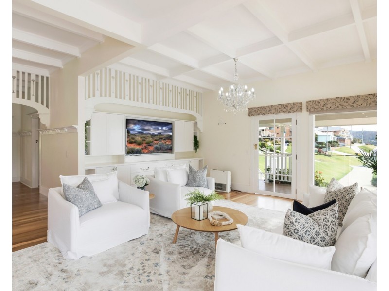 5 Noorooma Crescent, Narooma NSW 2546