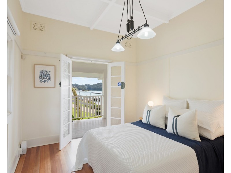5 Noorooma Crescent, Narooma NSW 2546