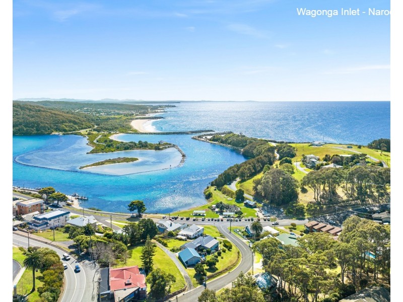 5 Noorooma Crescent, Narooma NSW 2546