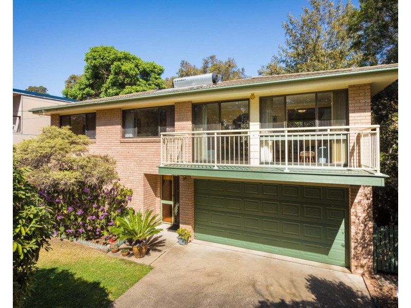 29 Eastaway Avenue, North Narooma NSW 2546