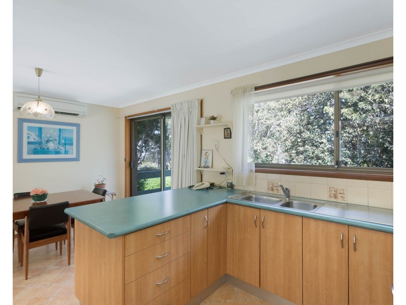 29 Eastaway Avenue, North Narooma NSW 2546
