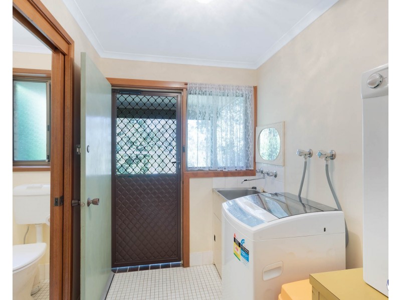 29 Eastaway Avenue, North Narooma NSW 2546