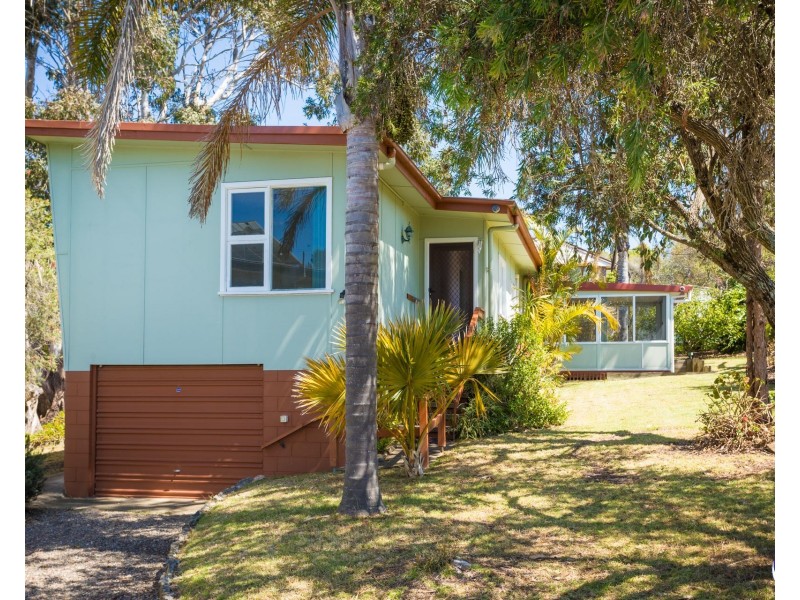 22 Ernest Street, Dalmeny NSW 2546