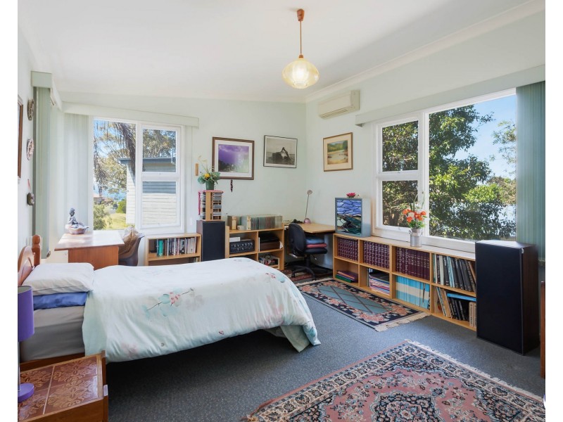 22 Ernest Street, Dalmeny NSW 2546