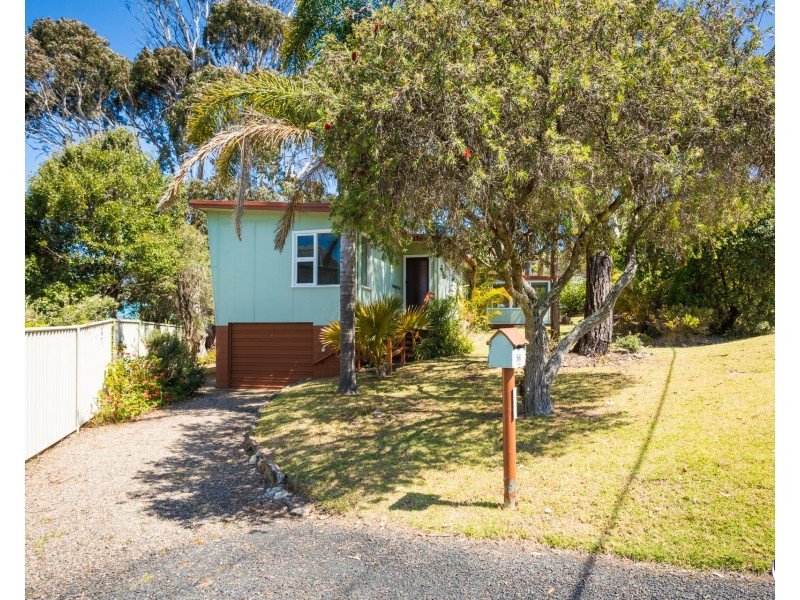 22 Ernest Street, Dalmeny NSW 2546