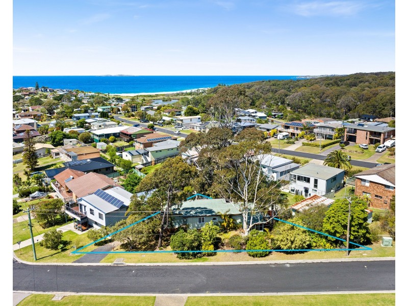 22 Ernest Street, Dalmeny NSW 2546