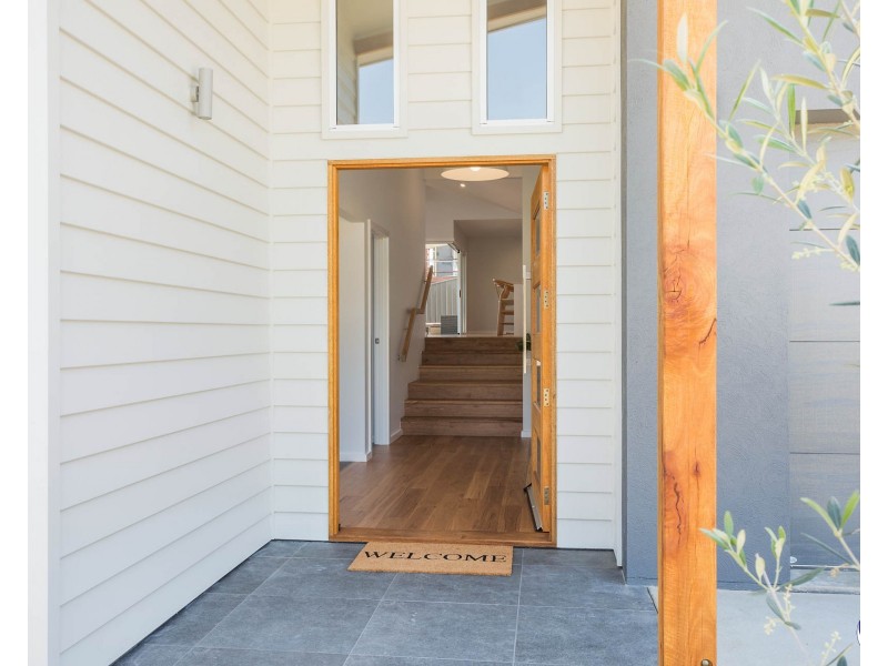 49 Warbler Crescent, North Narooma NSW 2546