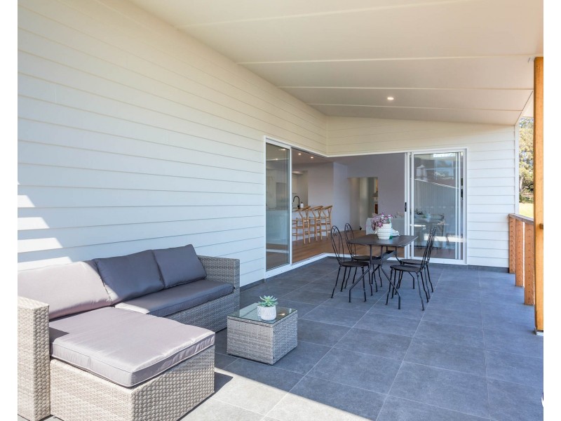 49 Warbler Crescent, North Narooma NSW 2546