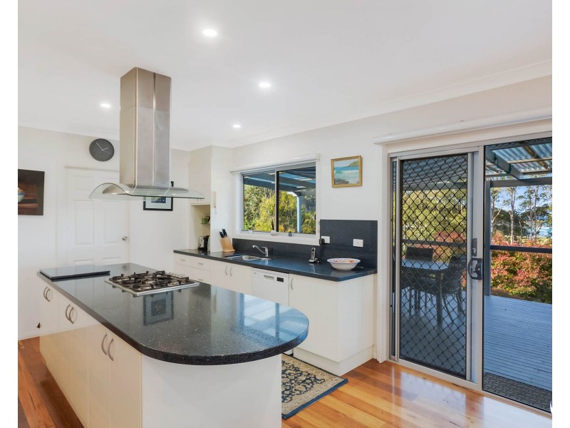 5 Woodbury Road, North Narooma NSW 2546