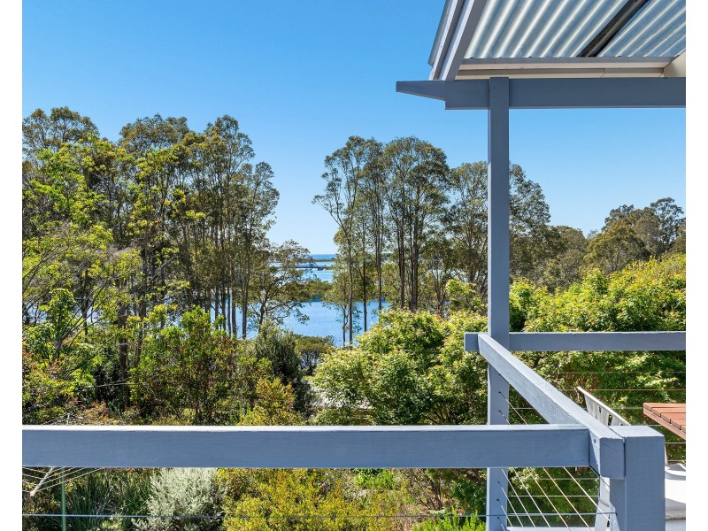 5 Woodbury Road, North Narooma NSW 2546