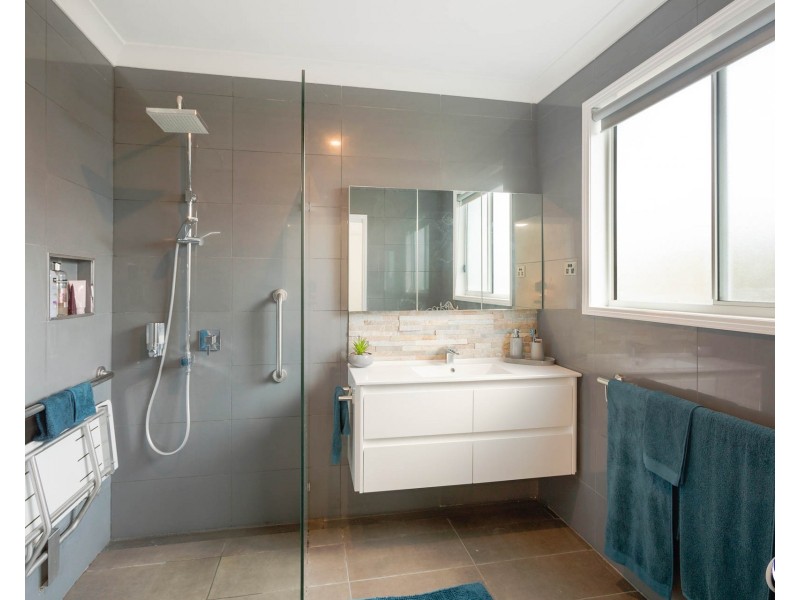 9 RIVERSIDE DRIVE, Narooma NSW 2546