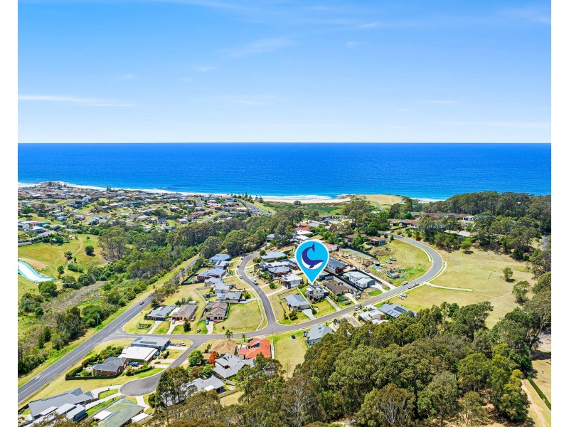 53 Warbler Crescent, North Narooma NSW 2546