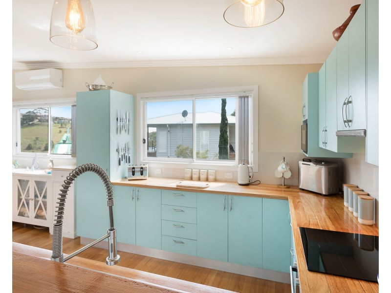 53 Warbler Crescent, North Narooma NSW 2546