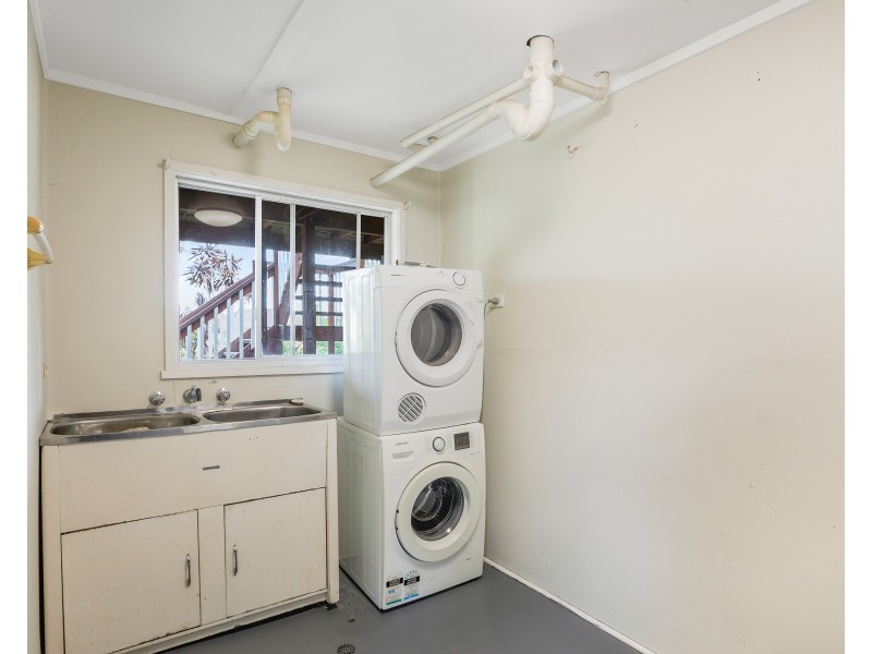 30 Tatiara Street, Dalmeny NSW 2546