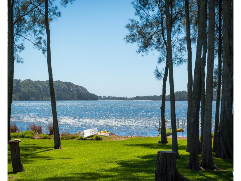 43-45 MYUNA STREET, Dalmeny NSW 2546