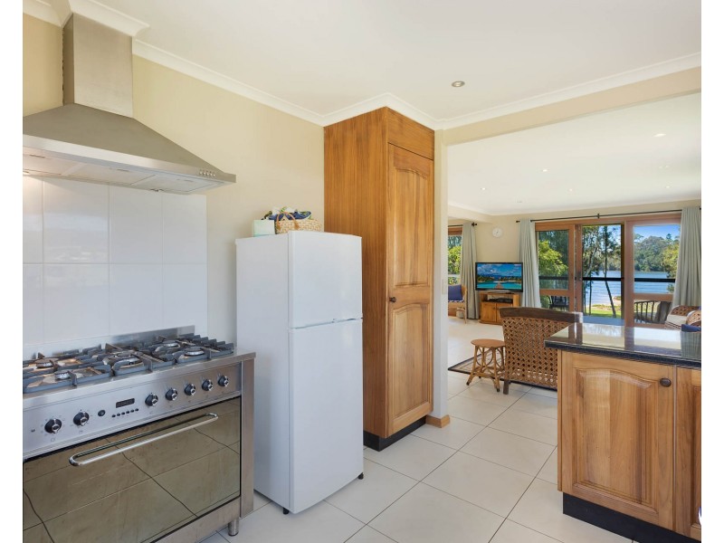 43-45 MYUNA STREET, Dalmeny NSW 2546