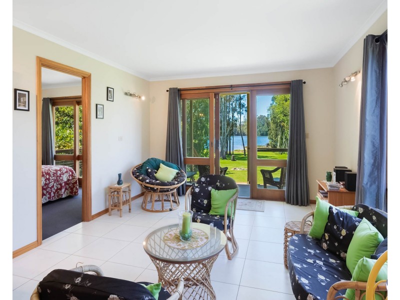 43-45 MYUNA STREET, Dalmeny NSW 2546