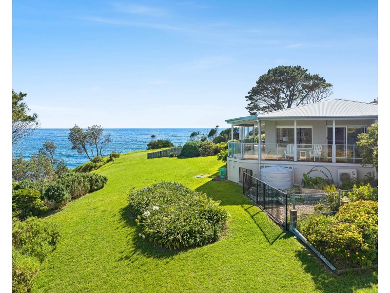 6 COMERANG PLACE, Potato Point NSW 2545