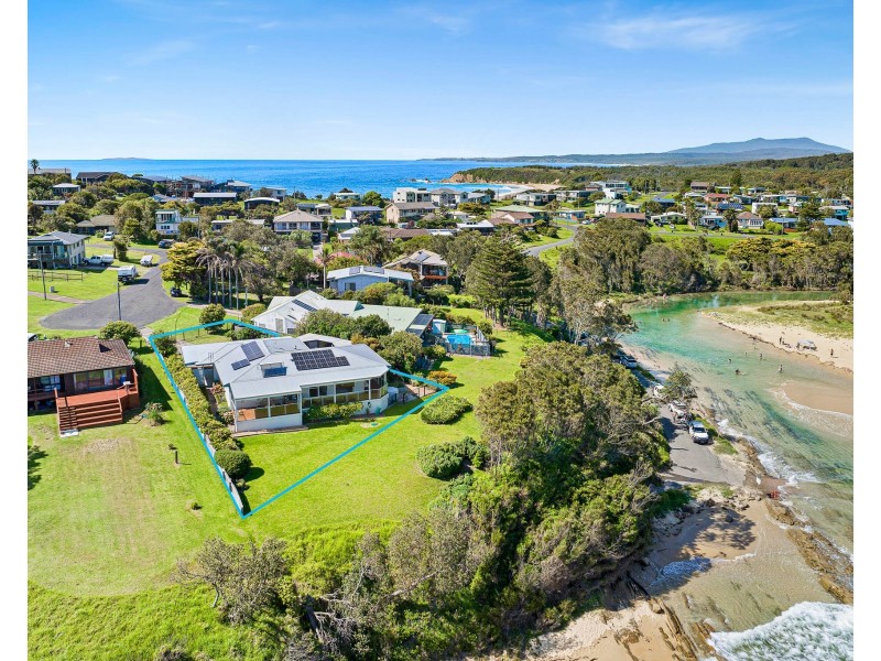 6 COMERANG PLACE, Potato Point NSW 2545
