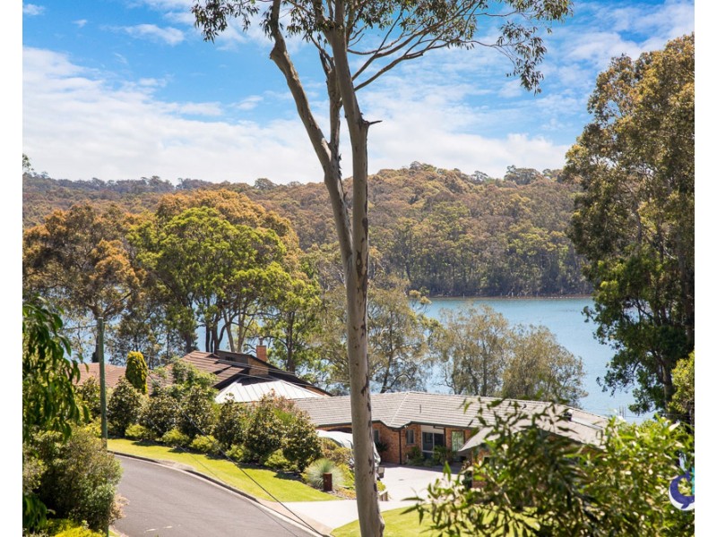 1/8 Curt Lane, Narooma NSW 2546