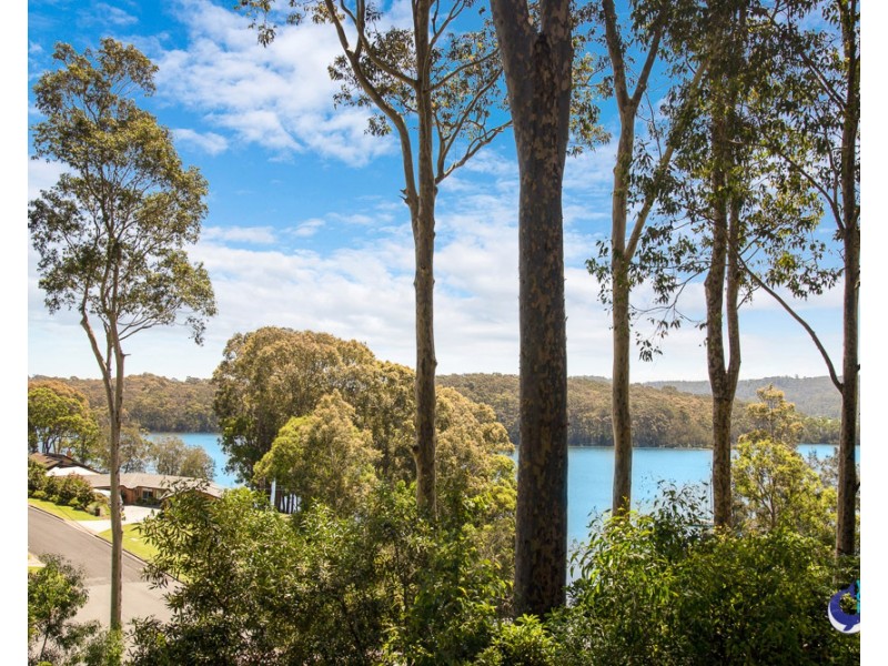 1/8 Curt Lane, Narooma NSW 2546