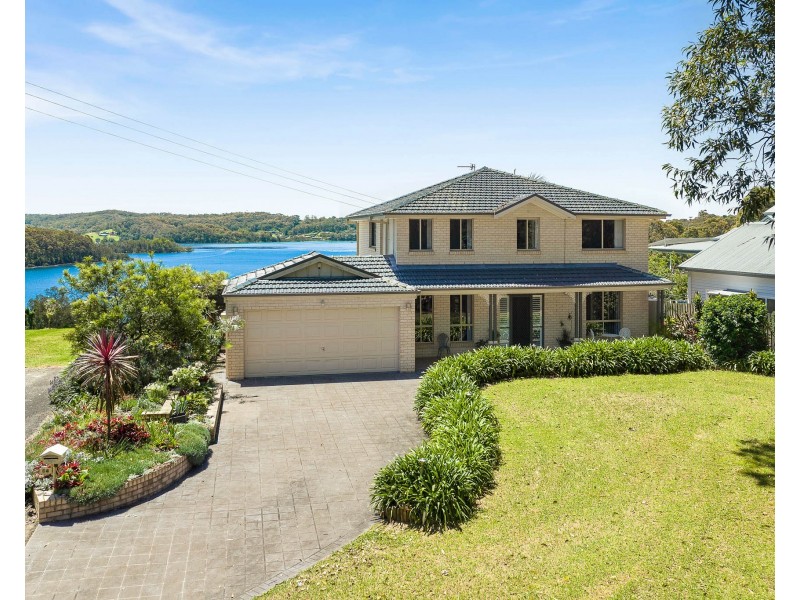 64 OLD HIGHWAY, Narooma NSW 2546