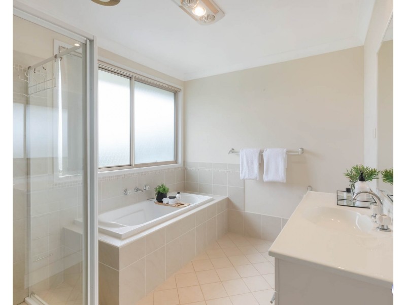 64 OLD HIGHWAY, Narooma NSW 2546