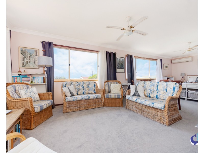 18 SUNSET BOULEVARD, Kianga NSW 2546